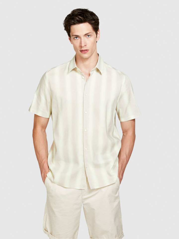 Short sleeve printed shirt - men's slim fit shirts - Multi-color | Sisley image number 4